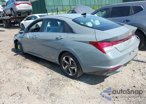 2021 Hyundai Elantra Limited z USA, uszkodzony, nr VIN KMHLP4AG5MU072589